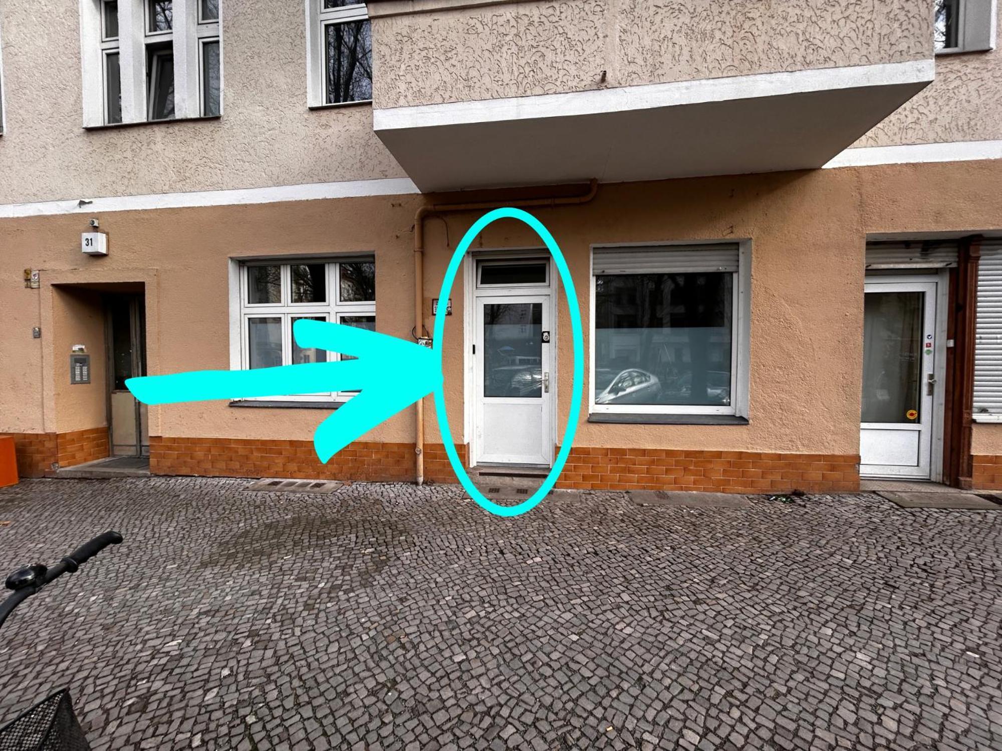 Massagesessel, King-Sized Bed, Billardtisch, 2 Couches Lejlighed Berlin Eksteriør billede